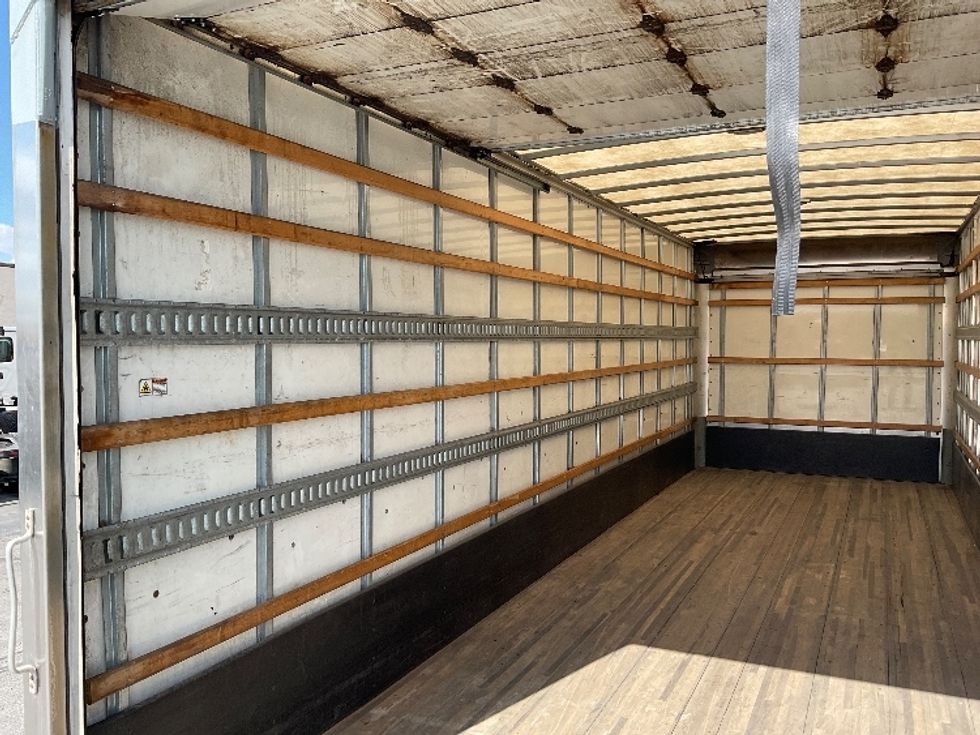 Medium Duty Box Truck-Light and Medium Duty Trucks-Freightliner-2019-M2-Gahanna-OH-262,389\n\t\tmiles-$ 38,750 - Image 11