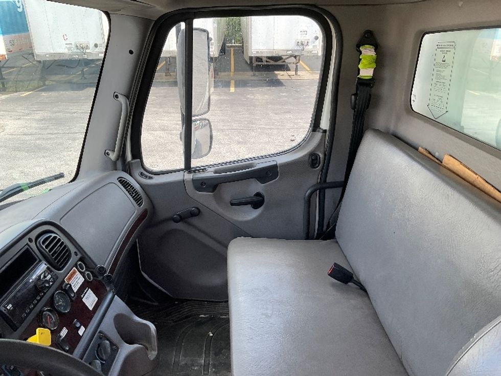 Medium Duty Box Truck-Light and Medium Duty Trucks-Freightliner-2019-M2-Gahanna-OH-262,389\n\t\tmiles-$ 38,750 - Image 19