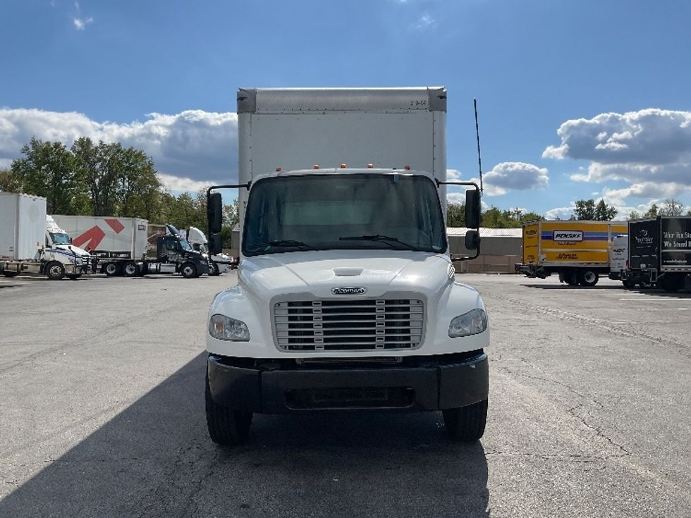 Medium Duty Box Truck-Light and Medium Duty Trucks-Freightliner-2019-M2-Gahanna-OH-262,389\n\t\tmiles-$ 38,750 - Image 2
