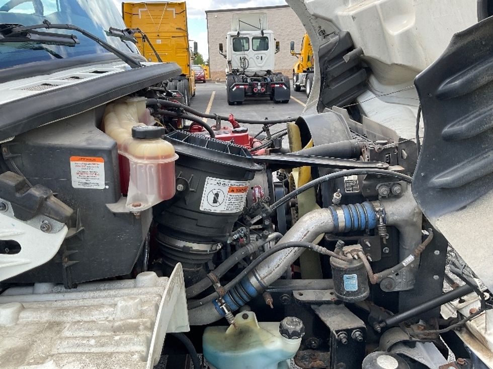 Medium Duty Box Truck-Light and Medium Duty Trucks-Freightliner-2019-M2-Gahanna-OH-262,389\n\t\tmiles-$ 38,750 - Image 23