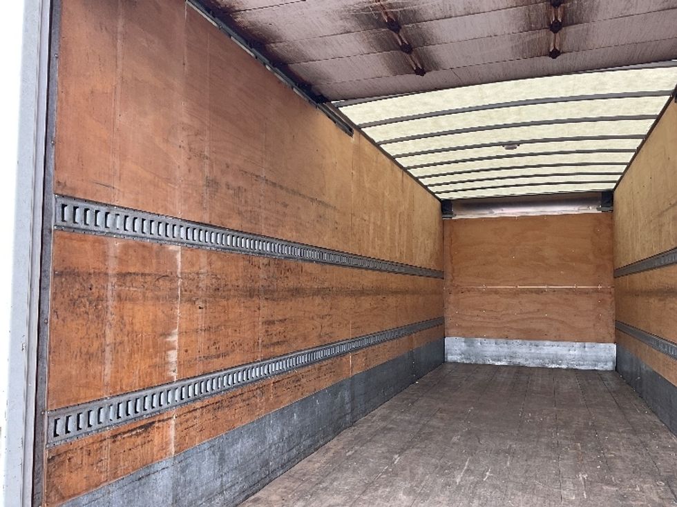 Medium Duty Box Truck-Light and Medium Duty Trucks-Freightliner-2019-M2-Gahanna-OH-345,266\n\t\tmiles-$ 21,250 - Image 11