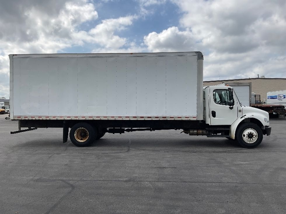 Medium Duty Box Truck-Light and Medium Duty Trucks-Freightliner-2019-M2-Gahanna-OH-345,266\n\t\tmiles-$ 21,250 - Image 15