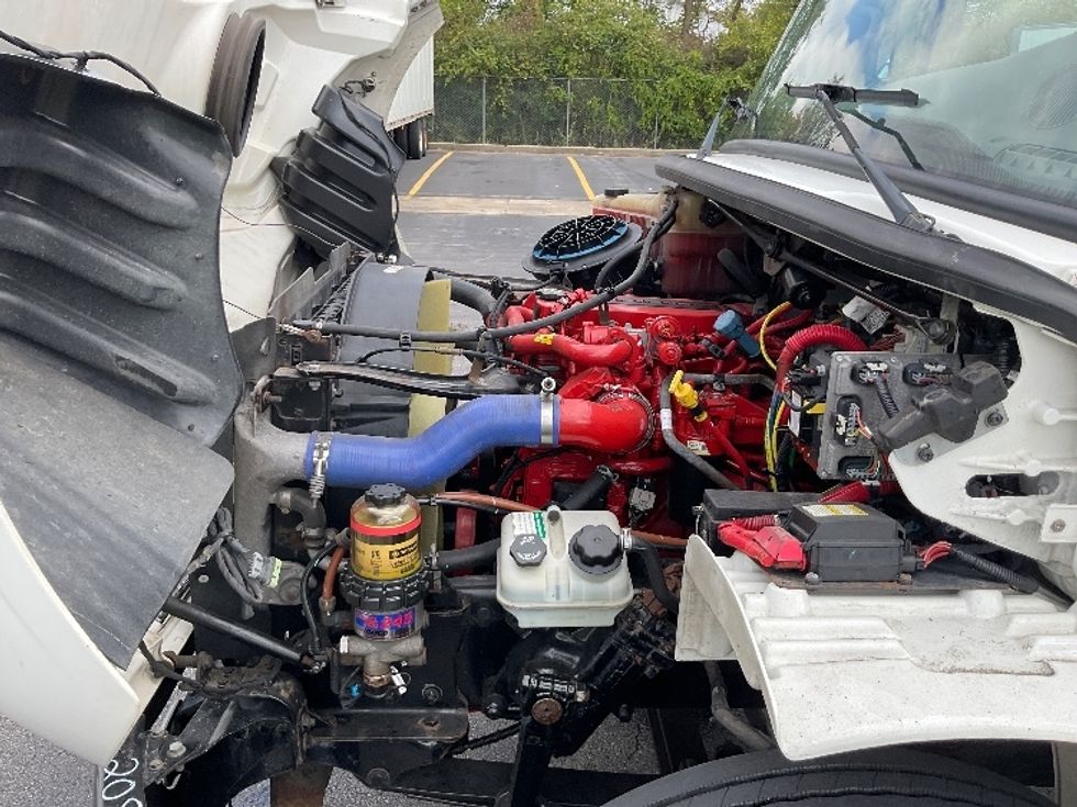 Medium Duty Box Truck-Light and Medium Duty Trucks-Freightliner-2019-M2-Gahanna-OH-345,266\n\t\tmiles-$ 21,250 - Image 24