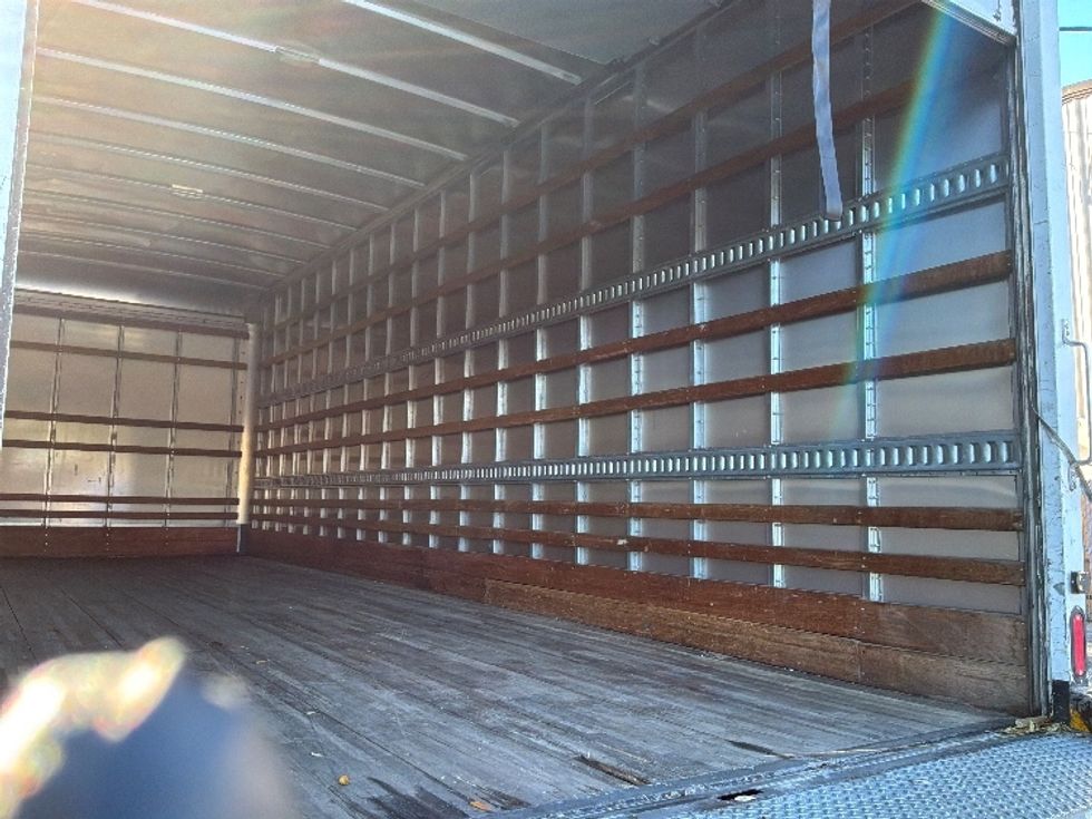 Medium Duty Box Truck-Light and Medium Duty Trucks-Freightliner-2019-M2-Gainesville-FL-142,375\n\t\tmiles-$ 60,250 - Image 12