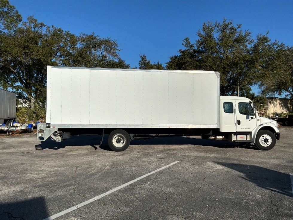Medium Duty Box Truck-Light and Medium Duty Trucks-Freightliner-2019-M2-Gainesville-FL-142,375\n\t\tmiles-$ 60,250 - Image 15