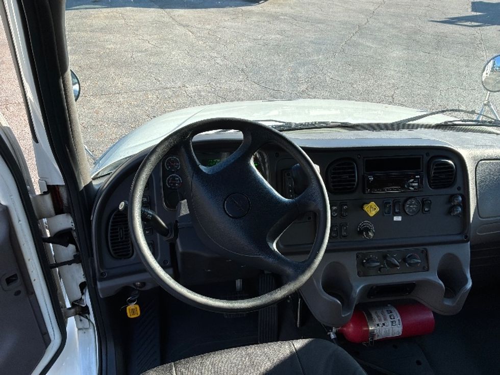 Medium Duty Box Truck-Light and Medium Duty Trucks-Freightliner-2019-M2-Gainesville-FL-142,375\n\t\tmiles-$ 60,250 - Image 18