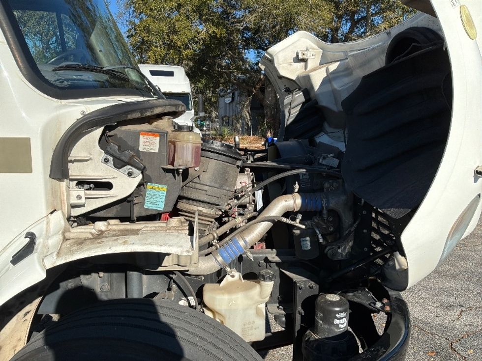 Medium Duty Box Truck-Light and Medium Duty Trucks-Freightliner-2019-M2-Gainesville-FL-142,375\n\t\tmiles-$ 60,250 - Image 23