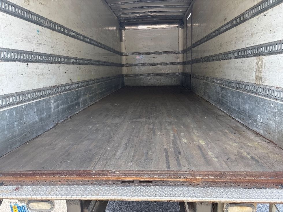 Medium Duty Box Truck-Light and Medium Duty Trucks-Freightliner-2019-M2-Gainesville-GA-214,423\n\t\tmiles-$ 46,750 - Image 10