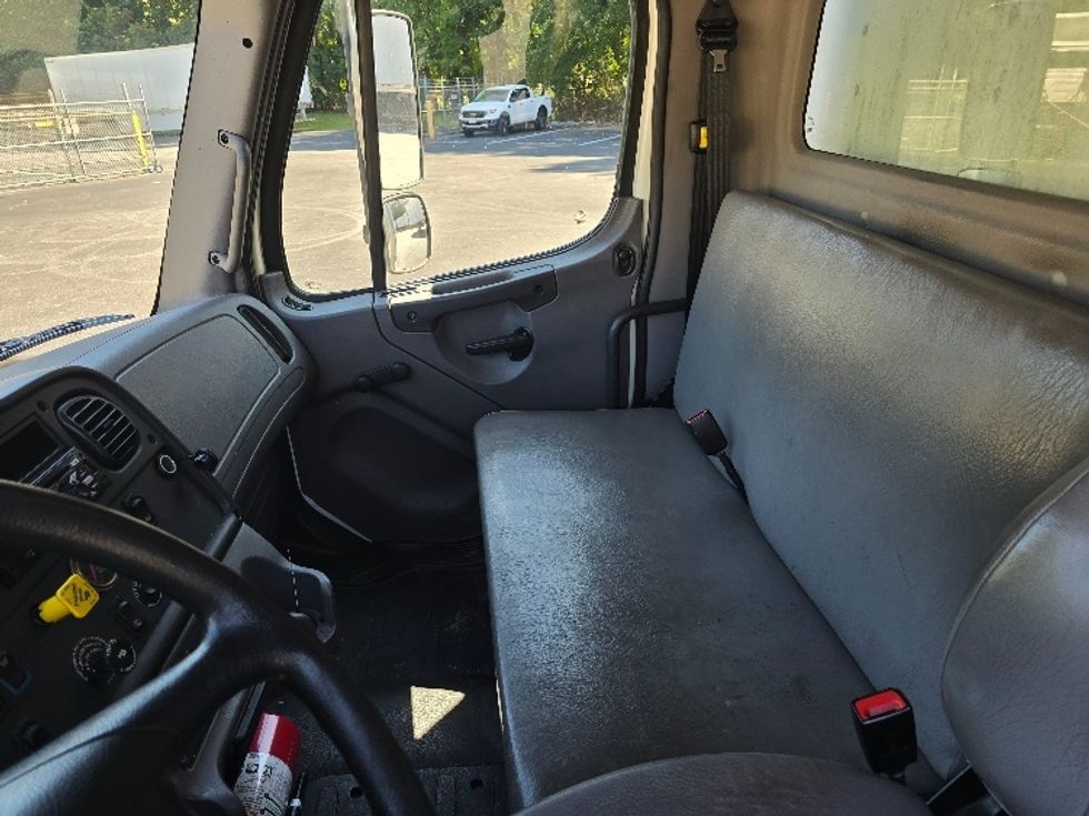 Medium Duty Box Truck-Light and Medium Duty Trucks-Freightliner-2019-M2-Gainesville-GA-283,229\n\t\tmiles-$ 35,750 - Image 19