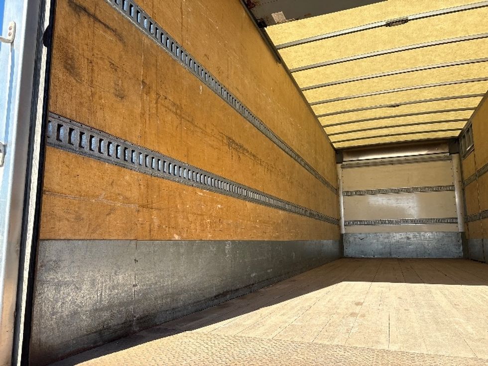 Medium Duty Box Truck-Light and Medium Duty Trucks-Freightliner-2019-M2-Gansevoort-NY-147,436\n\t\tmiles-$ 56,000 - Image 11