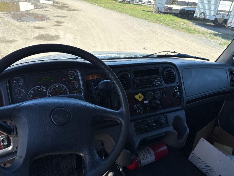 Medium Duty Box Truck-Light and Medium Duty Trucks-Freightliner-2019-M2-Gansevoort-NY-147,436\n\t\tmiles-$ 56,000 - Image 17