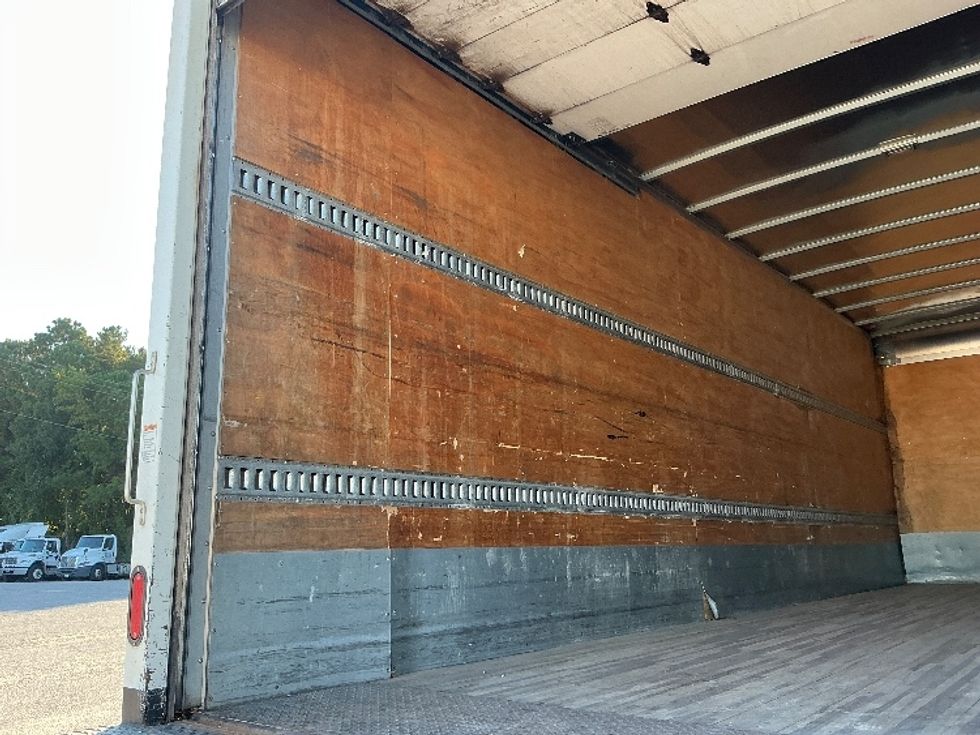 Medium Duty Box Truck-Light and Medium Duty Trucks-Freightliner-2019-M2-Garden City-GA-156,564\n\t\tmiles-$ 56,750 - Image 11