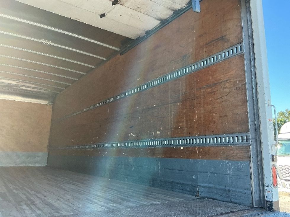 Medium Duty Box Truck-Light and Medium Duty Trucks-Freightliner-2019-M2-Garden City-GA-156,564\n\t\tmiles-$ 56,750 - Image 12