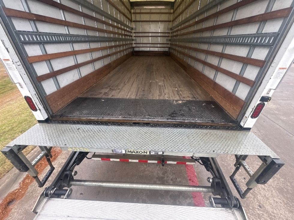 Medium Duty Box Truck-Light and Medium Duty Trucks-Freightliner-2019-M2-Garland-TX-179,489\n\t\tmiles-$ 52,250 - Image 10