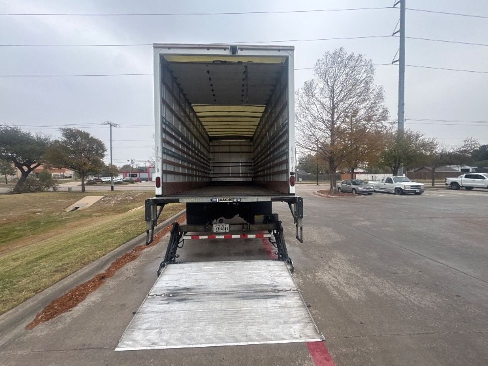 Medium Duty Box Truck-Light and Medium Duty Trucks-Freightliner-2019-M2-Garland-TX-179,489\n\t\tmiles-$ 52,250 - Image 9