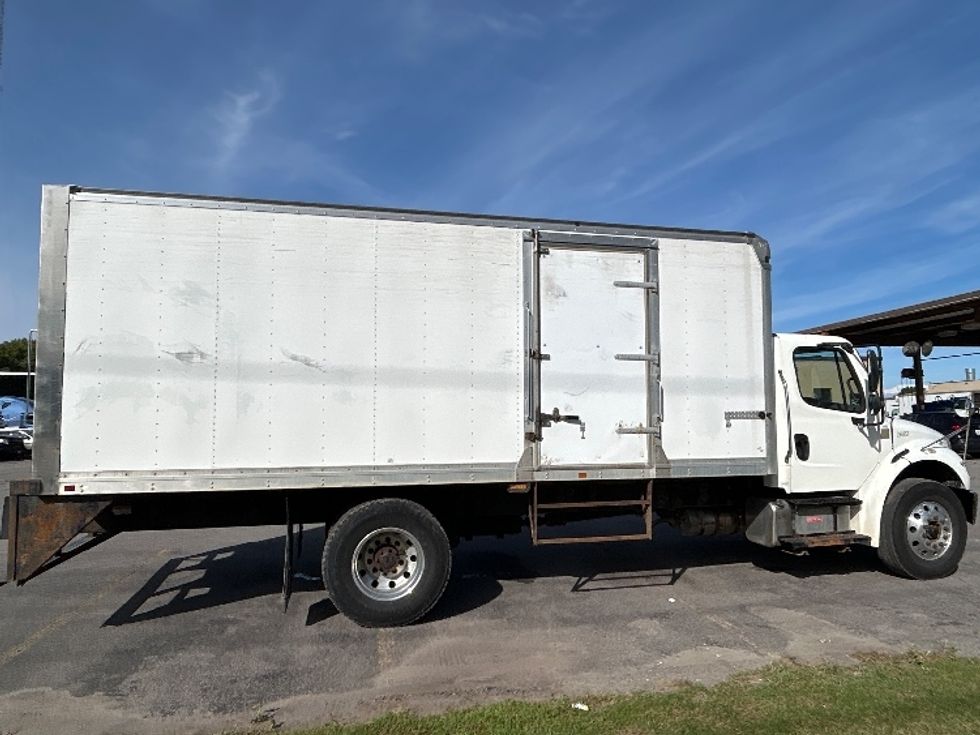 Medium Duty Box Truck-Light and Medium Duty Trucks-Freightliner-2019-M2-Geneva-NY-131,876\n\t\tmiles-$ 40,750 - Image 15