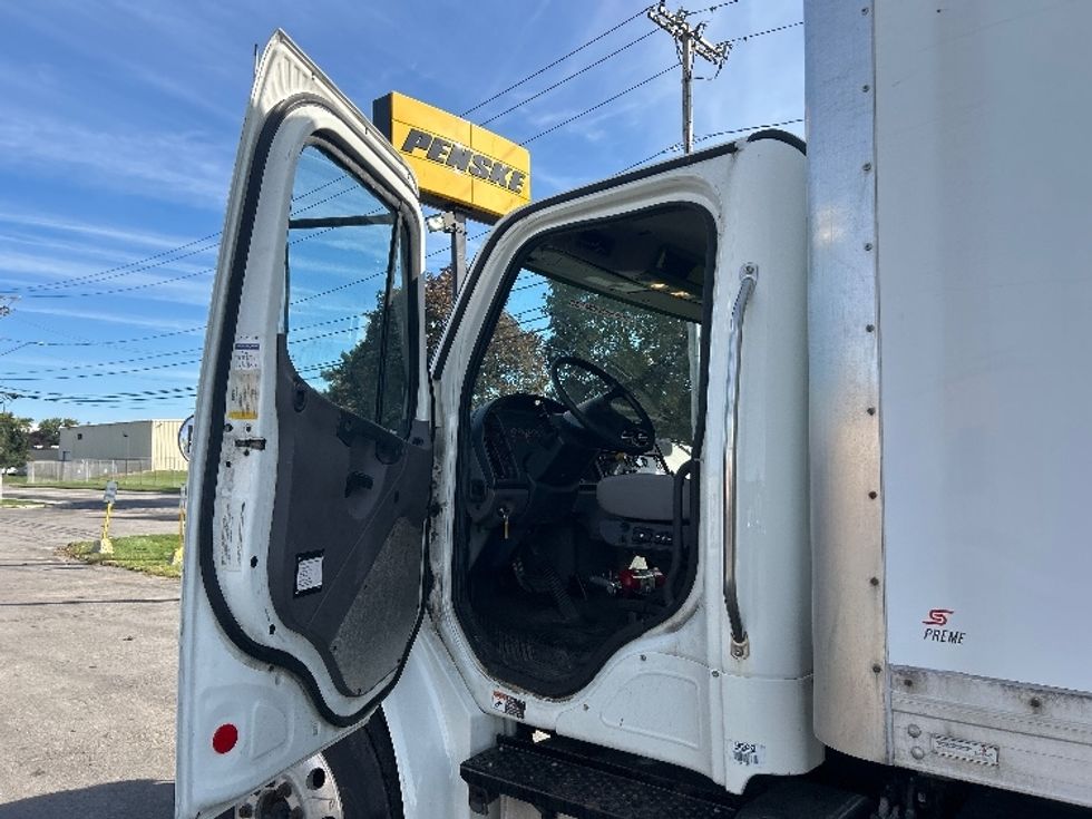 Medium Duty Box Truck-Light and Medium Duty Trucks-Freightliner-2019-M2-Geneva-NY-131,876\n\t\tmiles-$ 40,750 - Image 16