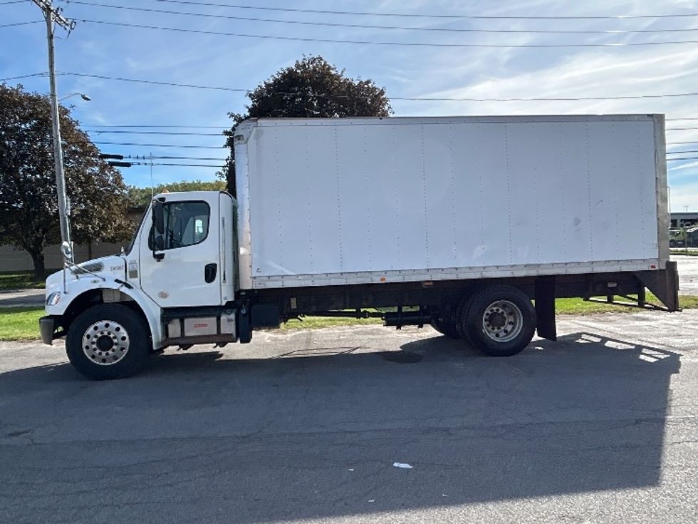 Medium Duty Box Truck-Light and Medium Duty Trucks-Freightliner-2019-M2-Geneva-NY-131,876\n\t\tmiles-$ 40,750 - Image 4