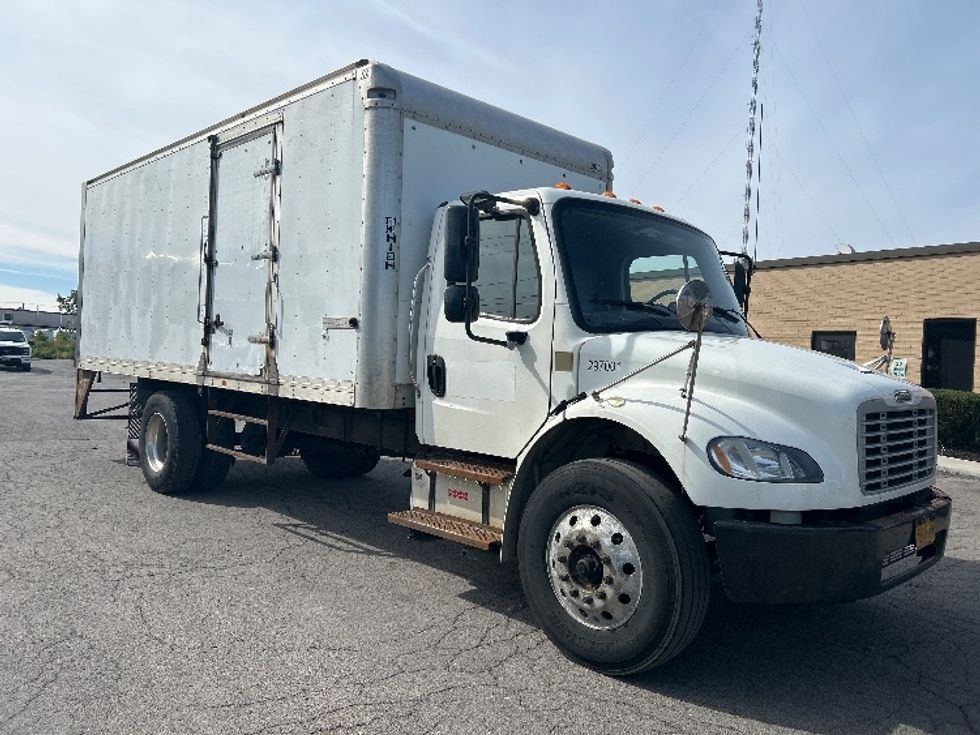 Medium Duty Box Truck-Light and Medium Duty Trucks-Freightliner-2019-M2-Geneva-NY-166,495\n\t\tmiles-$ 37,750 - Image 1