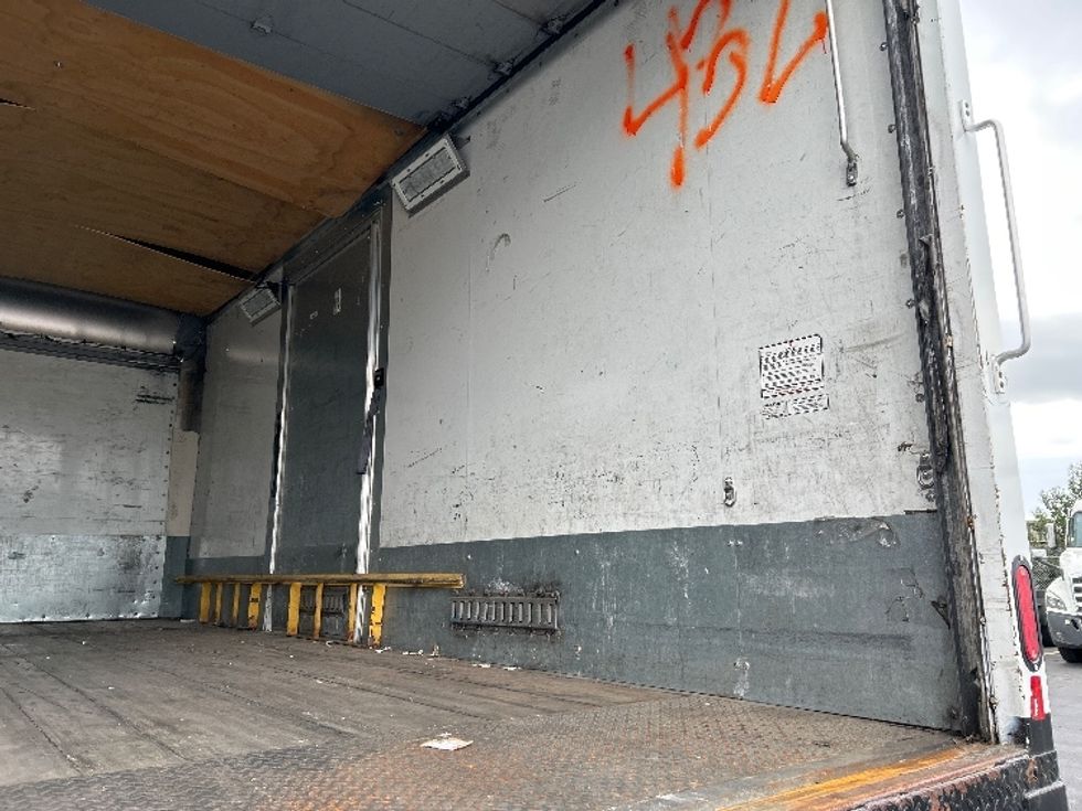 Medium Duty Box Truck-Light and Medium Duty Trucks-Freightliner-2019-M2-Gilroy-CA-144,603\n\t\tmiles-$ 38,000 - Image 12