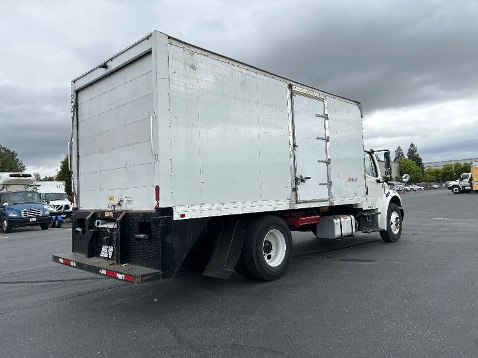 Medium Duty Box Truck-Light and Medium Duty Trucks-Freightliner-2019-M2-Gilroy-CA-144,603\n\t\tmiles-$ 38,000 - Image 13