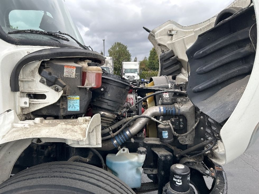 Medium Duty Box Truck-Light and Medium Duty Trucks-Freightliner-2019-M2-Gilroy-CA-144,603\n\t\tmiles-$ 38,000 - Image 23
