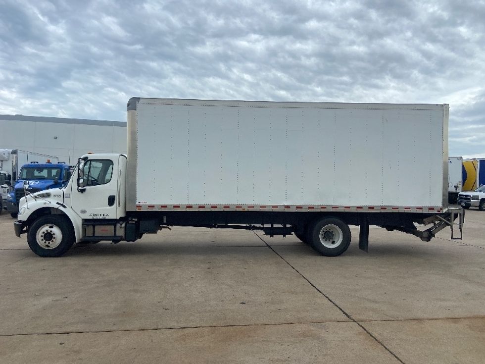 Medium Duty Box Truck-Light and Medium Duty Trucks-Freightliner-2019-M2-Grand Prairie-TX-152,393\n\t\tmiles-$ 56,750 - Image 4