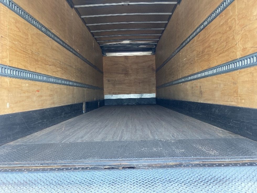 Medium Duty Box Truck-Light and Medium Duty Trucks-Freightliner-2019-M2-Grand Prairie-TX-152,393\n\t\tmiles-$ 56,750 - Image 8