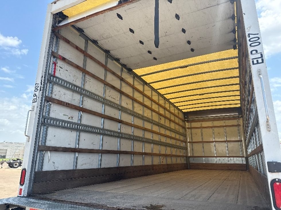 Medium Duty Box Truck-Light and Medium Duty Trucks-Freightliner-2019-M2-Grand Prairie-TX-170,814\n\t\tmiles-$ 52,750 - Image 11
