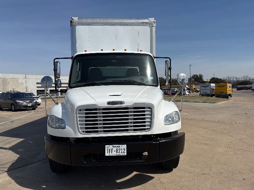 Medium Duty Box Truck-Light and Medium Duty Trucks-Freightliner-2019-M2-Grand Prairie-TX-174,306\n\t\tmiles-$ 50,750 - Image 2