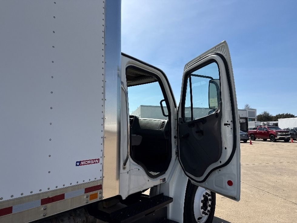 Medium Duty Box Truck-Light and Medium Duty Trucks-Freightliner-2019-M2-Grand Prairie-TX-174,306\n\t\tmiles-$ 50,750 - Image 20