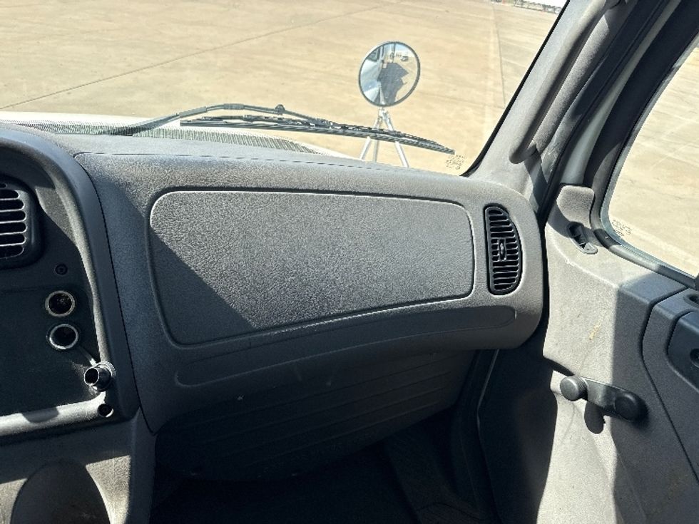 Medium Duty Box Truck-Light and Medium Duty Trucks-Freightliner-2019-M2-Grand Prairie-TX-174,306\n\t\tmiles-$ 50,750 - Image 21