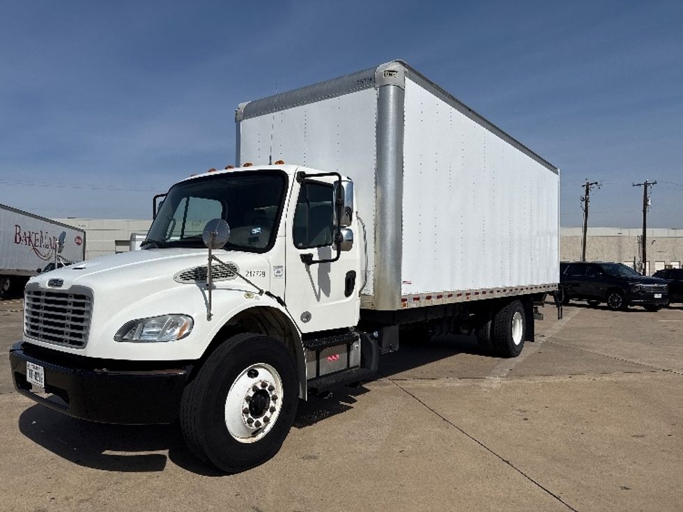 Medium Duty Box Truck-Light and Medium Duty Trucks-Freightliner-2019-M2-Grand Prairie-TX-174,306\n\t\tmiles-$ 50,750 - Image 3