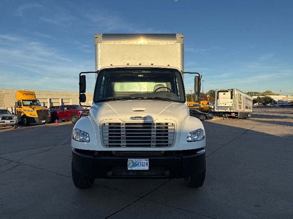Medium Duty Box Truck-Light and Medium Duty Trucks-Freightliner-2019-M2-Grand Prairie-TX-180,205\n\t\tmiles-$ 52,250 - Image 2