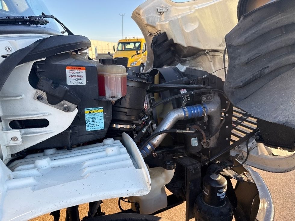 Medium Duty Box Truck-Light and Medium Duty Trucks-Freightliner-2019-M2-Grand Prairie-TX-180,205\n\t\tmiles-$ 52,250 - Image 23