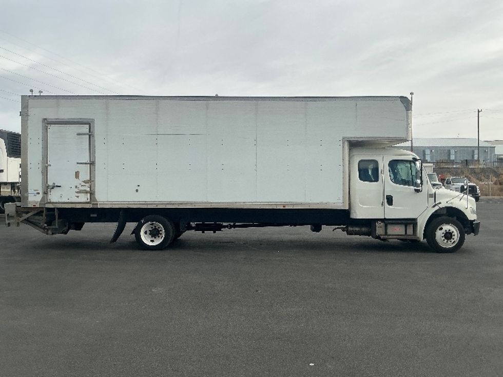 Medium Duty Box Truck-Light and Medium Duty Trucks-Freightliner-2019-M2-Greeley-CO-124,509\n\t\tmiles-$ 71,000 - Image 14