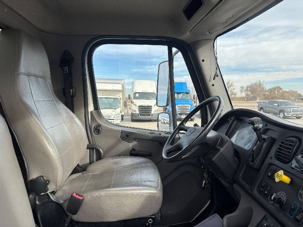 Medium Duty Box Truck-Light and Medium Duty Trucks-Freightliner-2019-M2-Greeley-CO-41,755\n\t\tmiles-$ 62,500 - Image 22