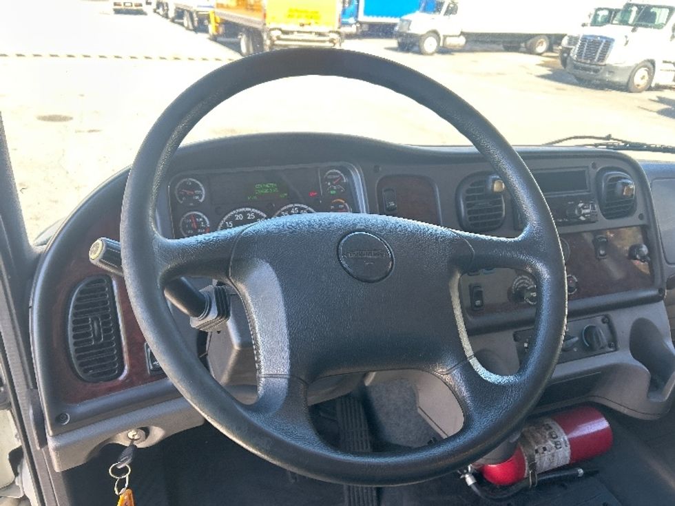 Medium Duty Box Truck-Light and Medium Duty Trucks-Freightliner-2019-M2-Greensboro-NC-136,208\n\t\tmiles-$ 50,500 - Image 16