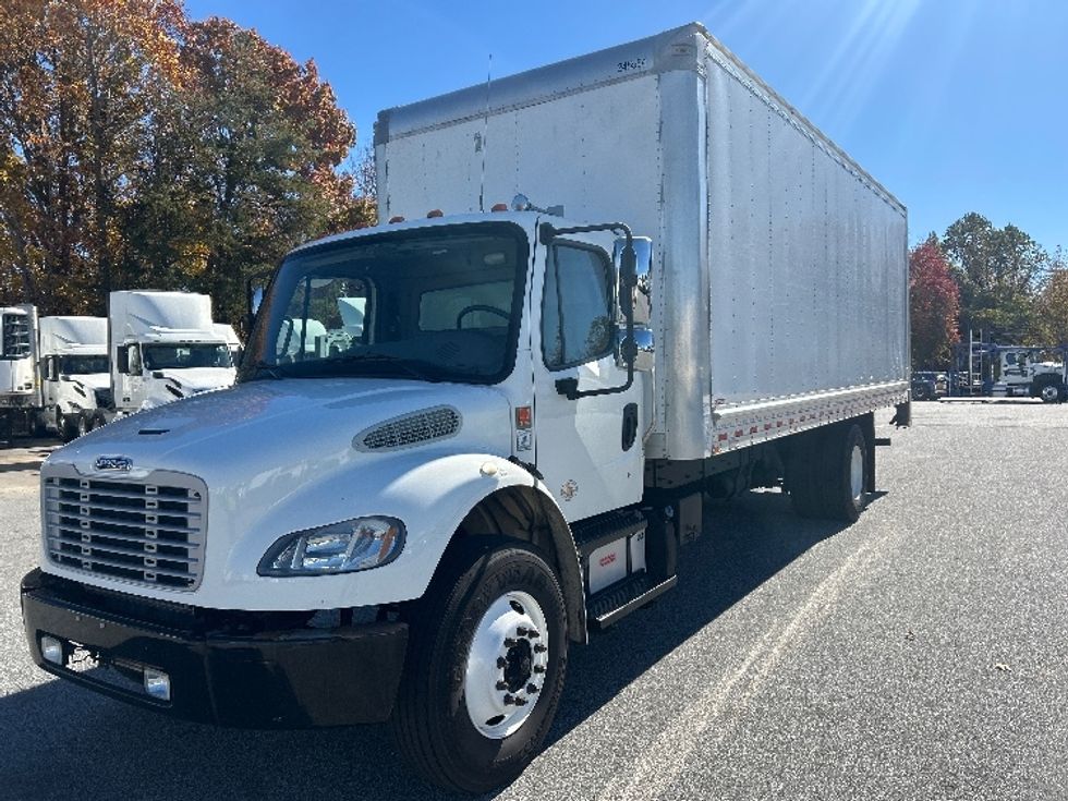 Medium Duty Box Truck-Light and Medium Duty Trucks-Freightliner-2019-M2-Greensboro-NC-136,208\n\t\tmiles-$ 50,500 - Image 3