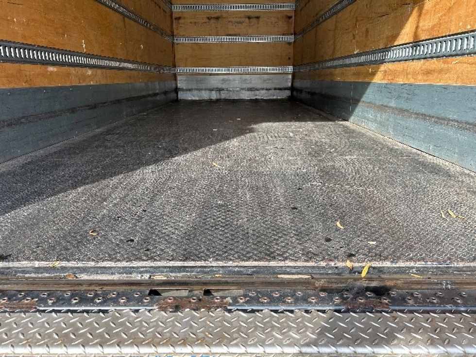 Medium Duty Box Truck-Light and Medium Duty Trucks-Freightliner-2019-M2-Greensboro-NC-137,911\n\t\tmiles-$ 43,250 - Image 10