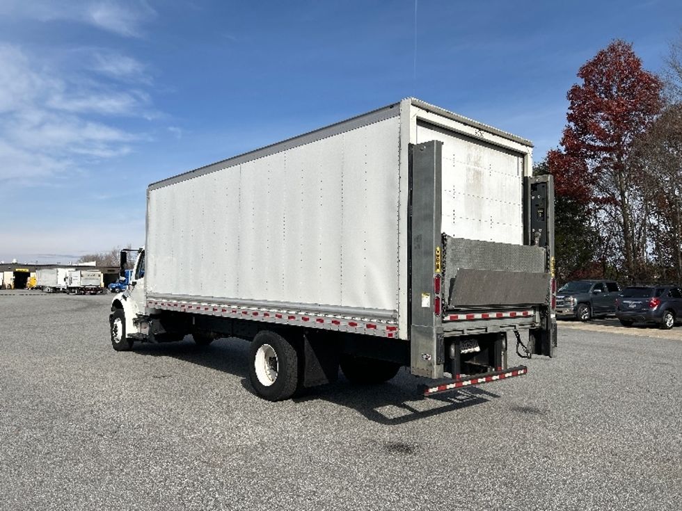 Medium Duty Box Truck-Light and Medium Duty Trucks-Freightliner-2019-M2-Greensboro-NC-137,911\n\t\tmiles-$ 43,250 - Image 6