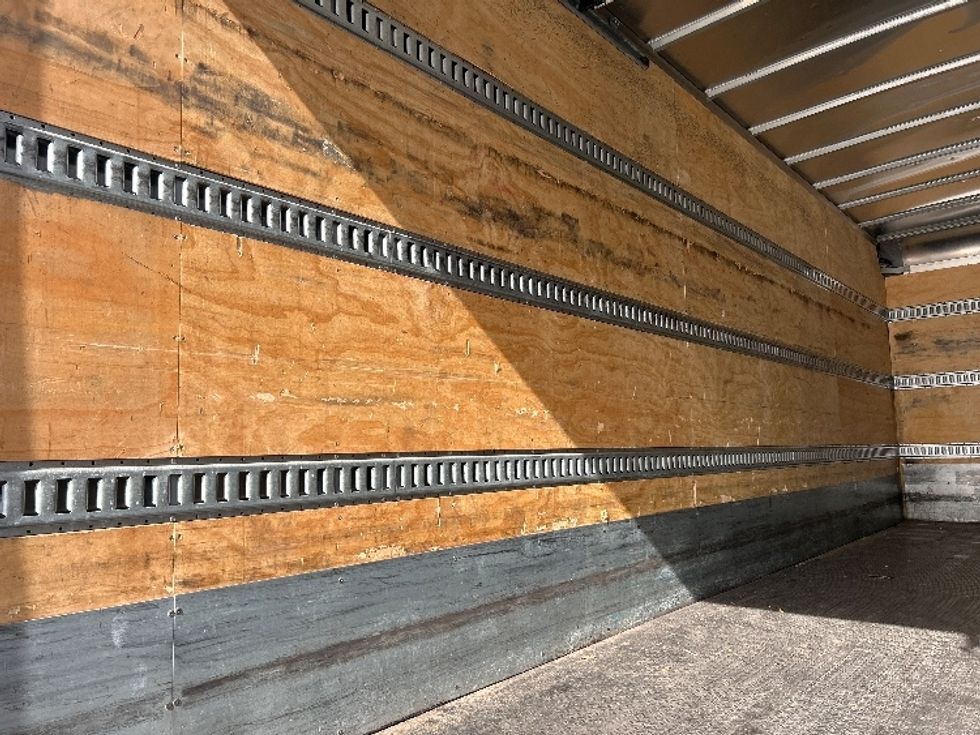 Medium Duty Box Truck-Light and Medium Duty Trucks-Freightliner-2019-M2-Greensboro-NC-145,512\n\t\tmiles-$ 49,250 - Image 10