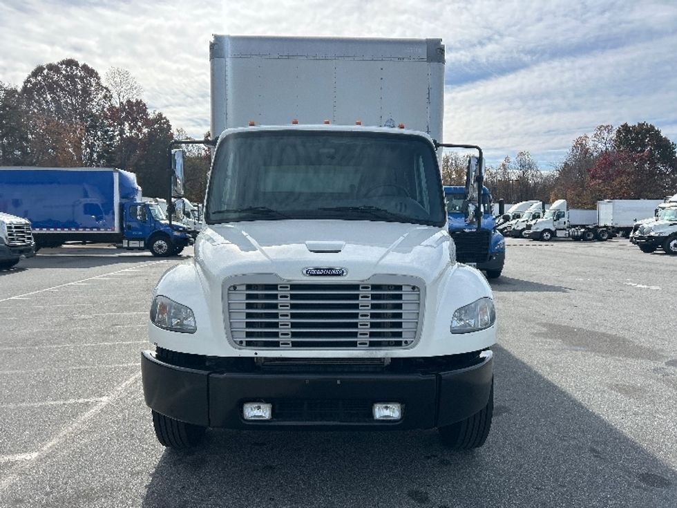Medium Duty Box Truck-Light and Medium Duty Trucks-Freightliner-2019-M2-Greensboro-NC-145,512\n\t\tmiles-$ 49,250 - Image 2
