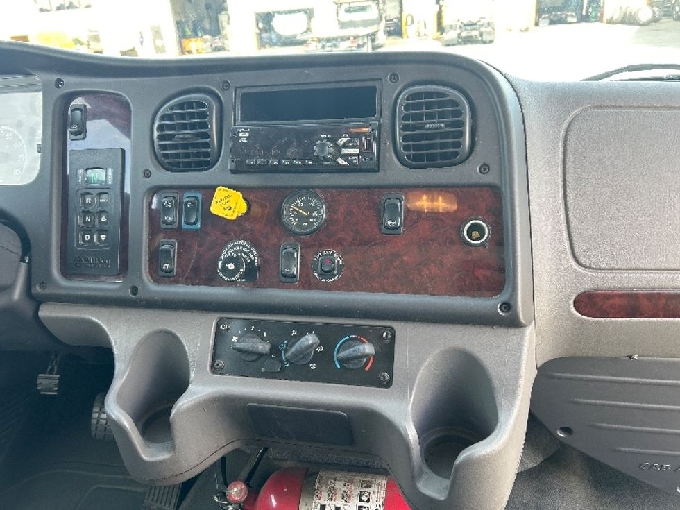 Medium Duty Box Truck-Light and Medium Duty Trucks-Freightliner-2019-M2-Greensboro-NC-145,512\n\t\tmiles-$ 49,250 - Image 20