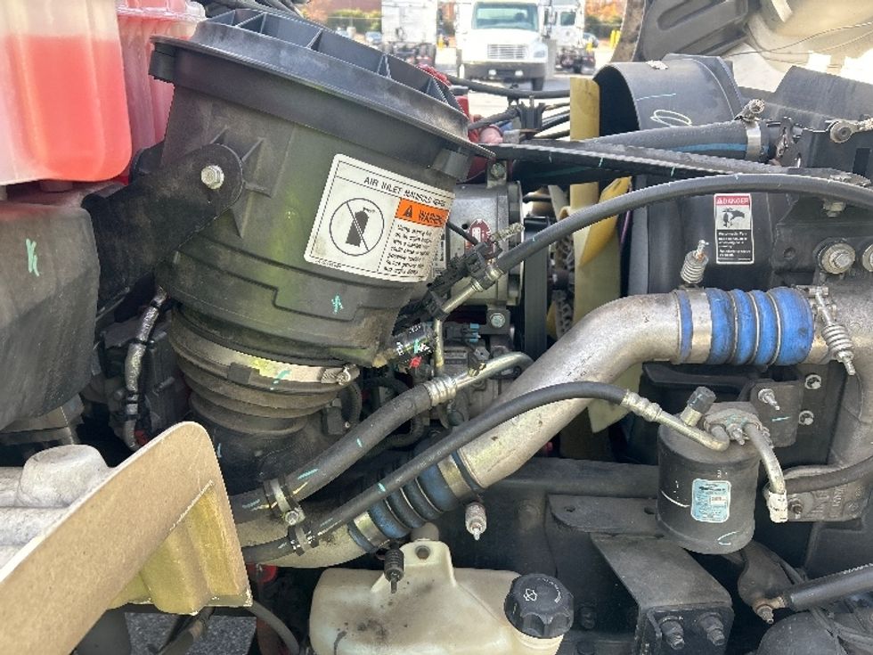 Medium Duty Box Truck-Light and Medium Duty Trucks-Freightliner-2019-M2-Greensboro-NC-145,512\n\t\tmiles-$ 49,250 - Image 21