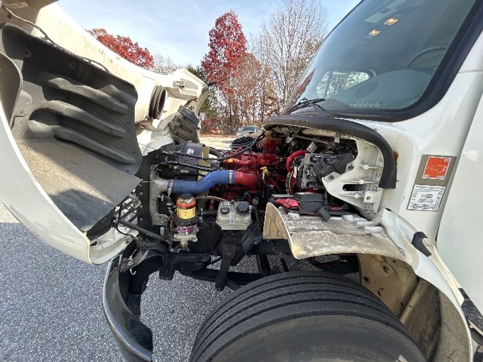 Medium Duty Box Truck-Light and Medium Duty Trucks-Freightliner-2019-M2-Greensboro-NC-146,075\n\t\tmiles-$ 48,000 - Image 23