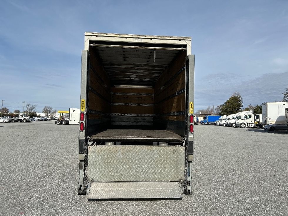 Medium Duty Box Truck-Light and Medium Duty Trucks-Freightliner-2019-M2-Greensboro-NC-146,075\n\t\tmiles-$ 48,000 - Image 8