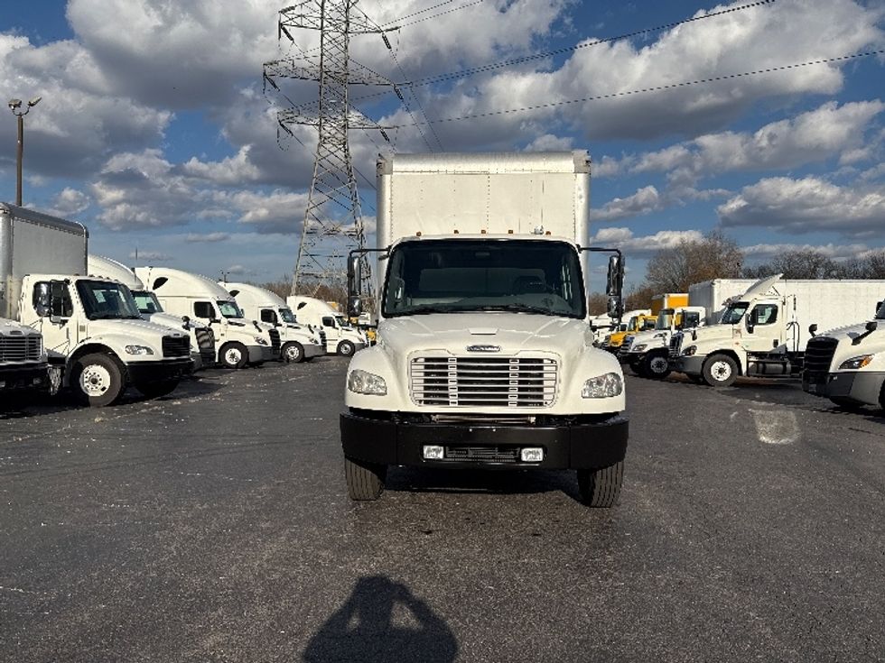 Medium Duty Box Truck-Light and Medium Duty Trucks-Freightliner-2019-M2-Greensboro-NC-162,694\n\t\tmiles-$ 45,250 - Image 2