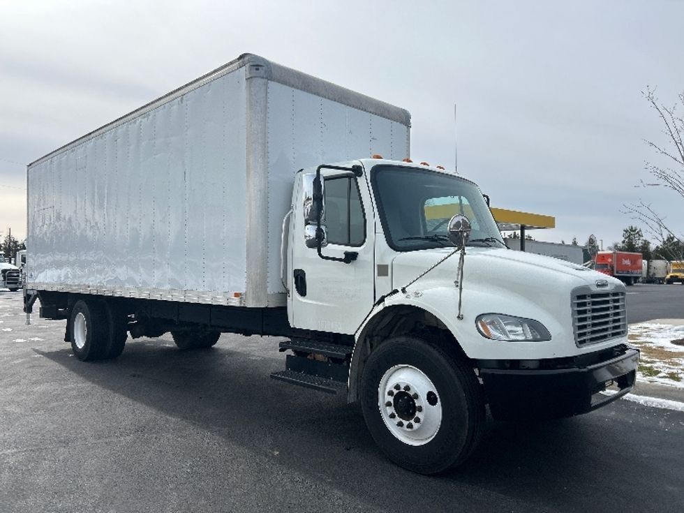 Medium Duty Box Truck-Light and Medium Duty Trucks-Freightliner-2019-M2-Greensboro-NC-165,291\n\t\tmiles-$ 53,250 - Image 1