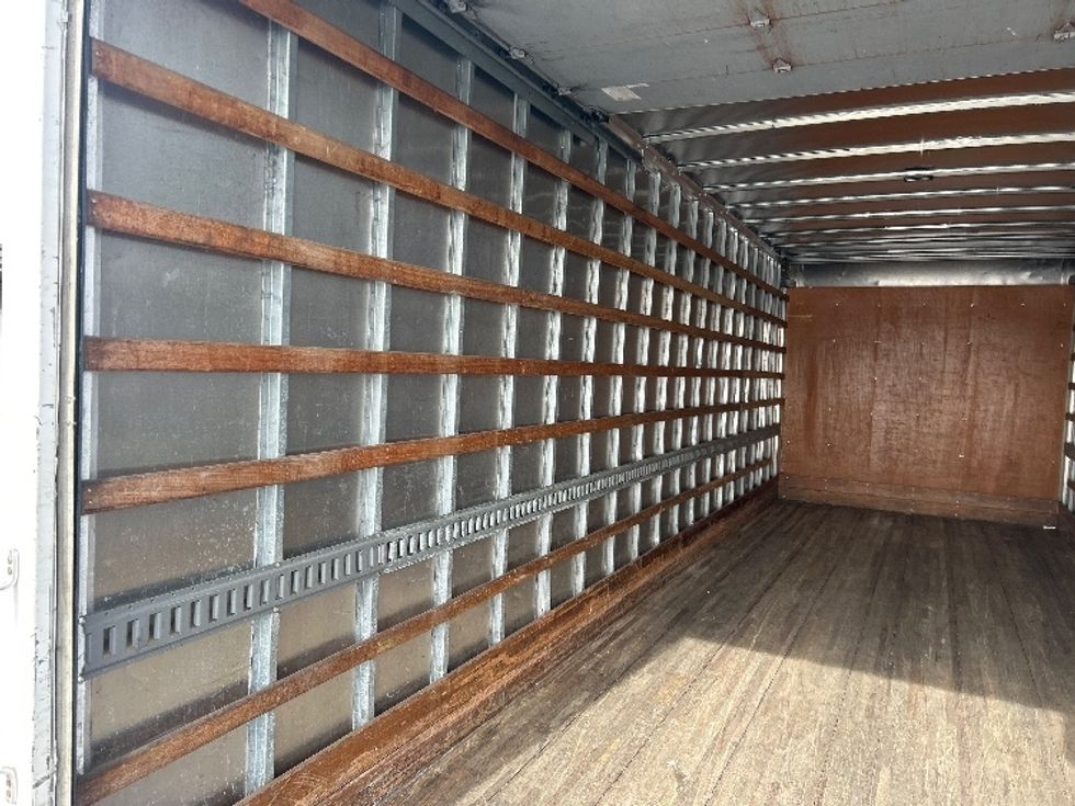 Medium Duty Box Truck-Light and Medium Duty Trucks-Freightliner-2019-M2-Greensboro-NC-165,291\n\t\tmiles-$ 53,250 - Image 10